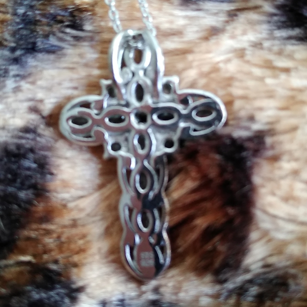 MADAGASCAR PARAIBA APATITE CROSS - Picture 5 of 9